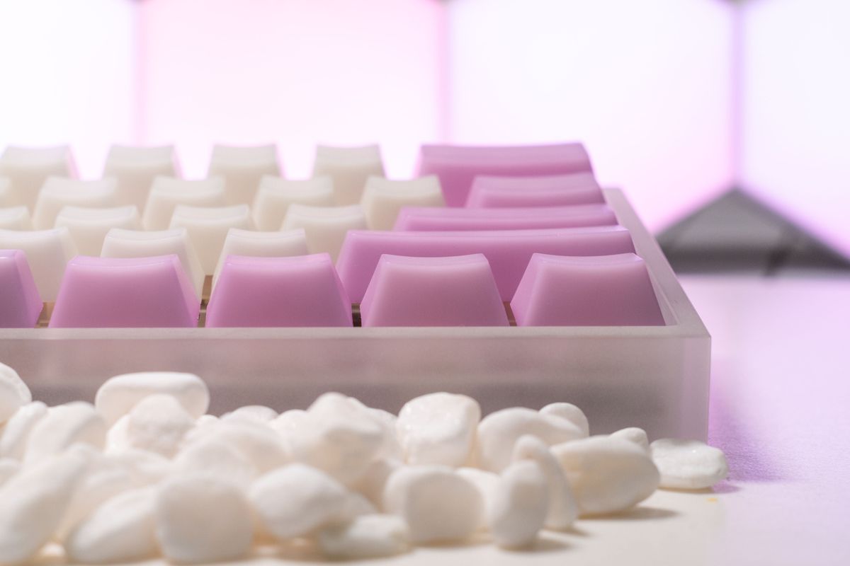 ESC Keyboard translucent lavender POM jelly keycaps